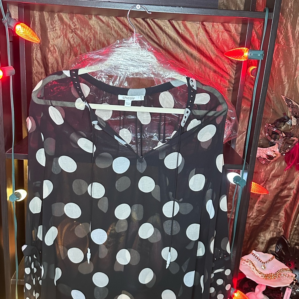 Chicos Lg Black and White Polka Dot Blouse NWT